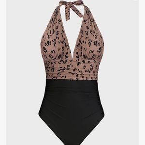 CUPSHE Women V Neck One Piece Swimsuit Halter Backless Ruched Tummy Control suit